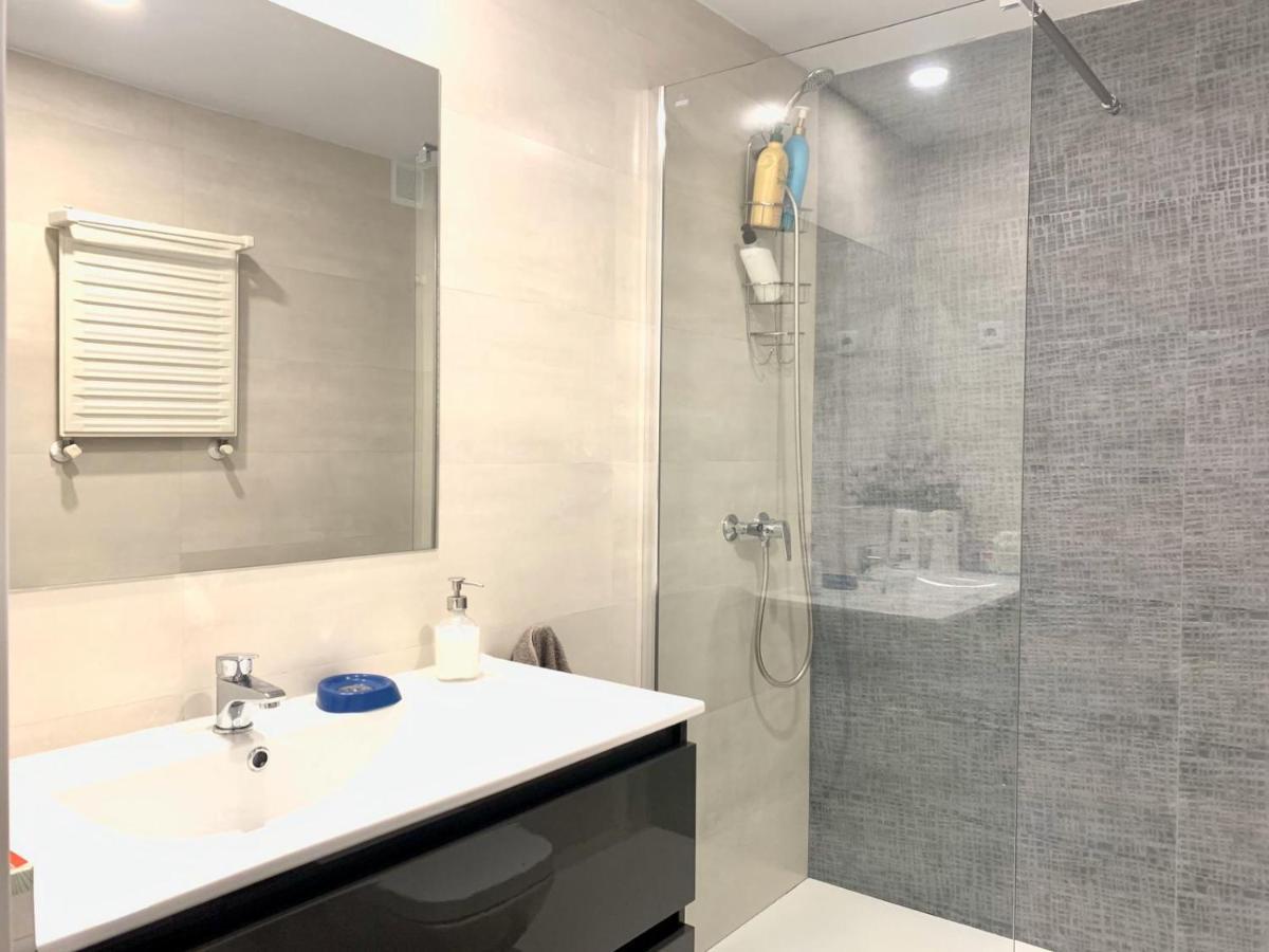 Habitacion Atocha Mendez Madrid Bagian luar foto