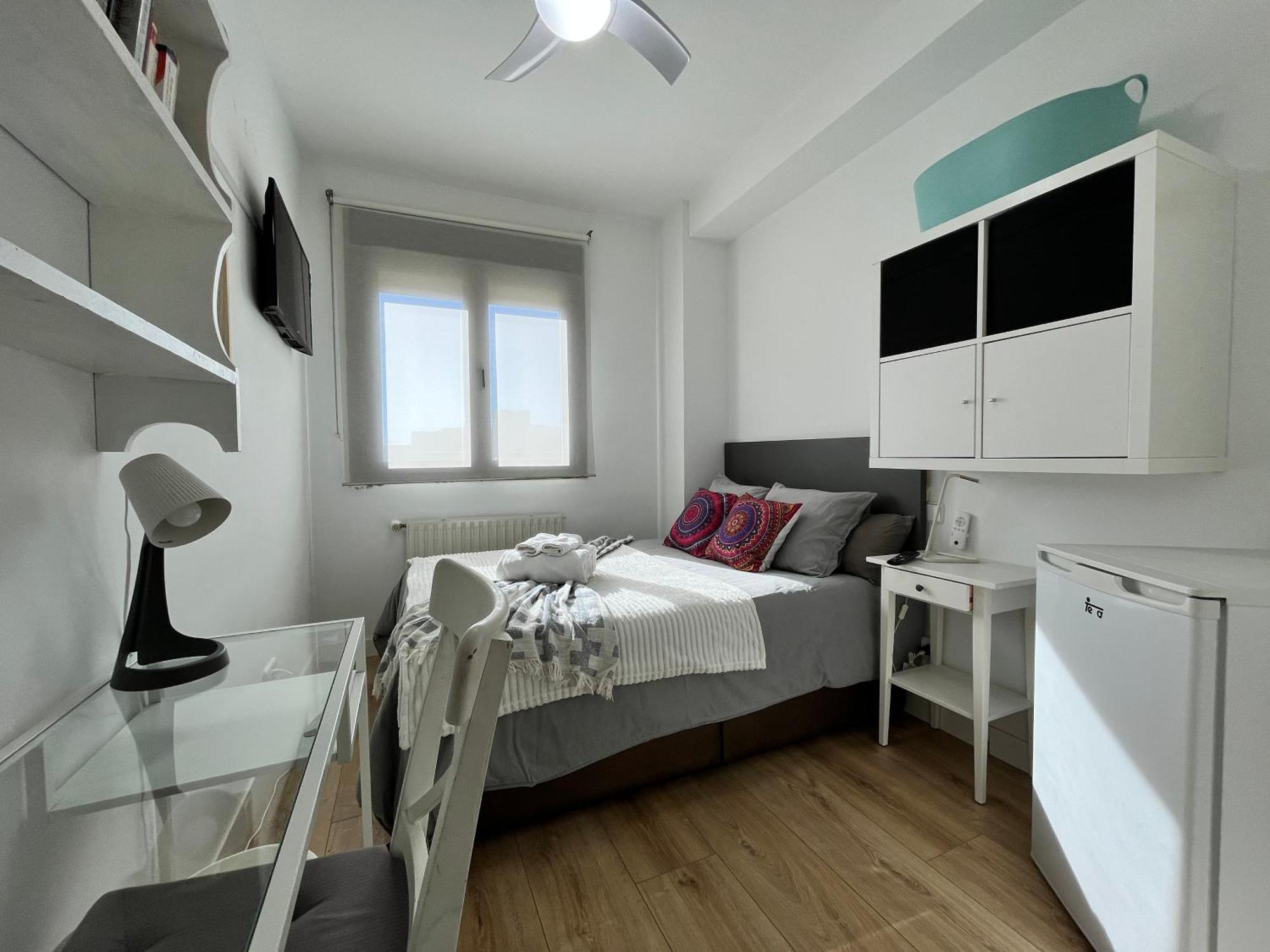 Habitacion Atocha Mendez Madrid Bagian luar foto