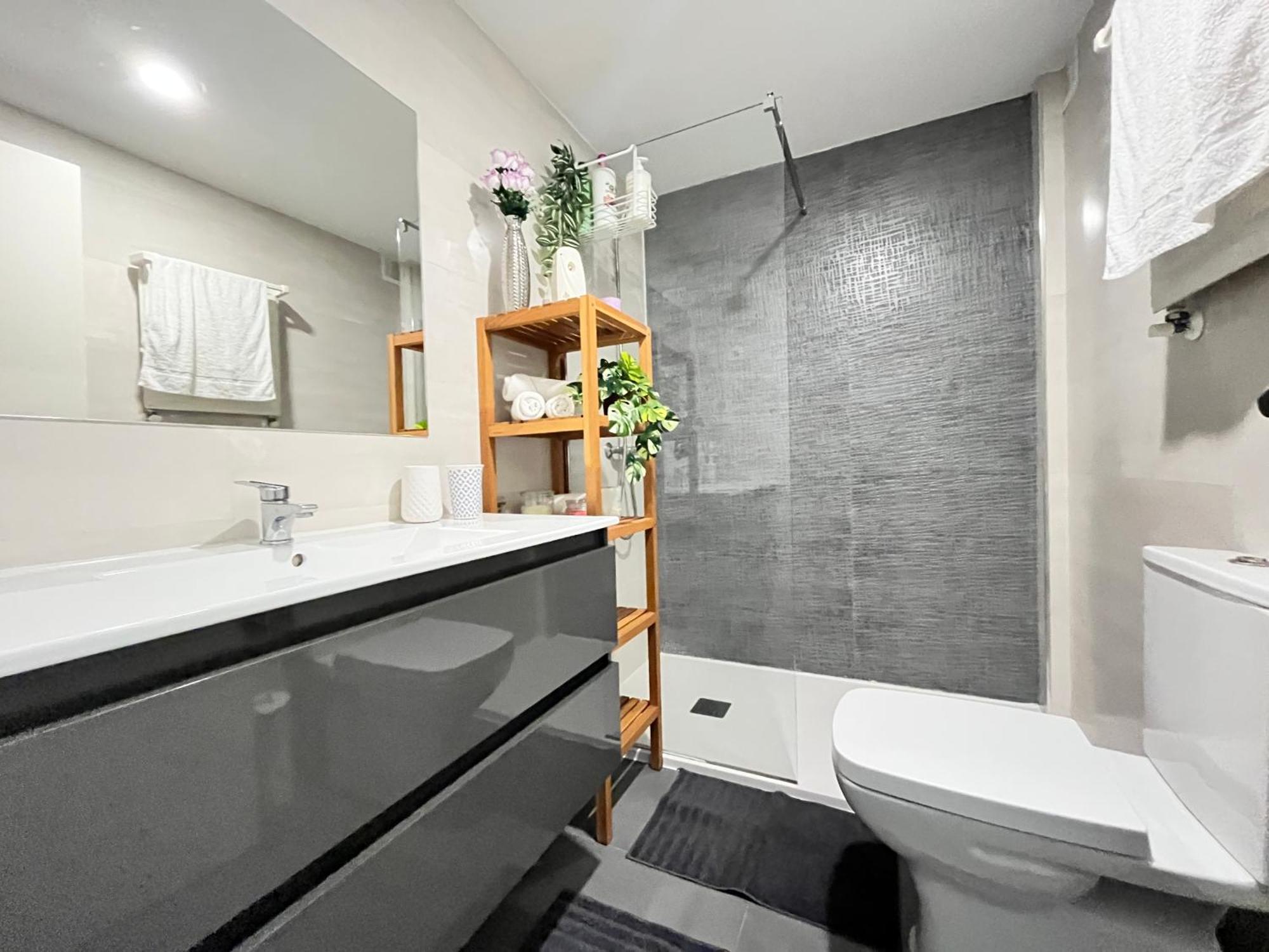 Habitacion Atocha Mendez Madrid Bagian luar foto