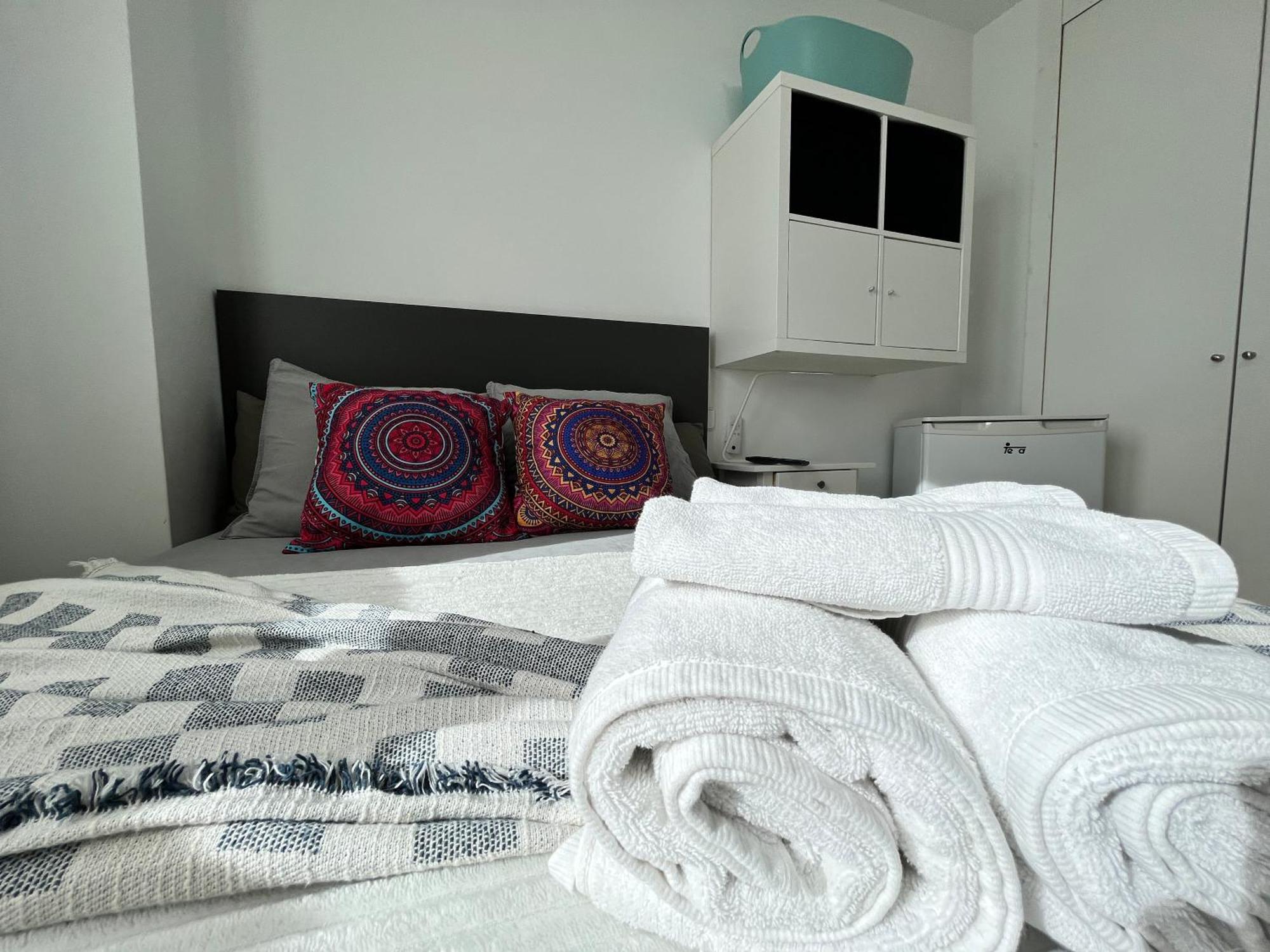 Habitacion Atocha Mendez Madrid Bagian luar foto